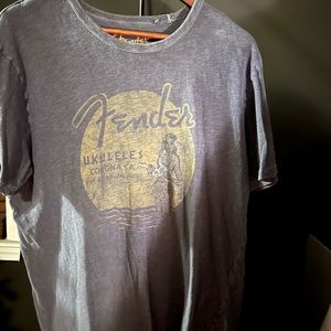 Lucky brand Fender ukulele Shirt